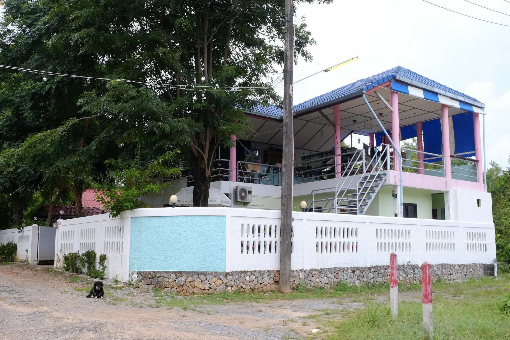 Chomlay Restaurant & Room For Rent Ban Nai Rai Exterior photo